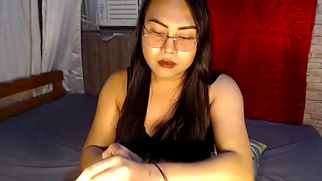 Cumshooterqueen online show from 12-17-25, 02:00