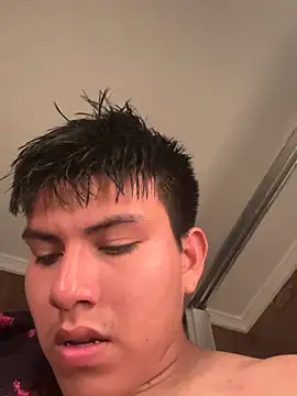 Snapshot of mikeeeeeell chatting on 03-07-26, 09:31 mikeeeeeell online show from 03-07-26, 09:31