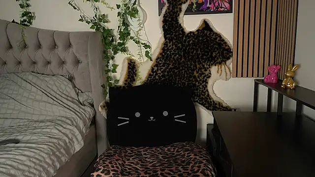 Estherjizz online show from 07-22-26, 05:04