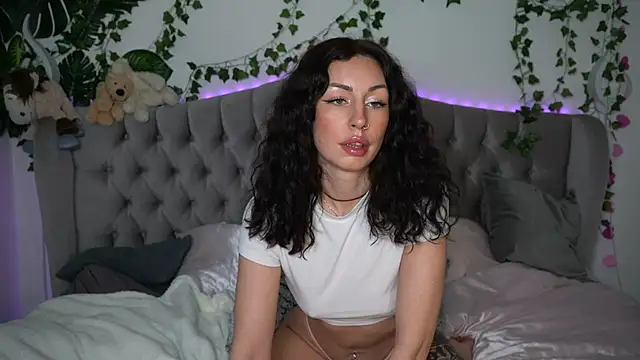 Estherjizz online show from 01-27-25, 02:24