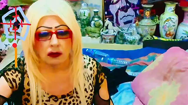 Goldeena online show from 09-19-25, 12:25