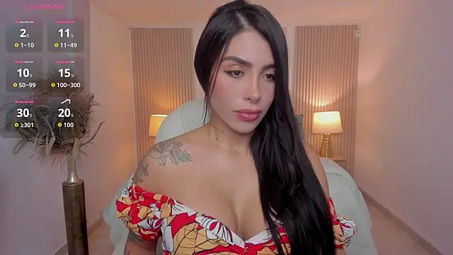 Sarah Stone  online show from 04-11-26, 08:23