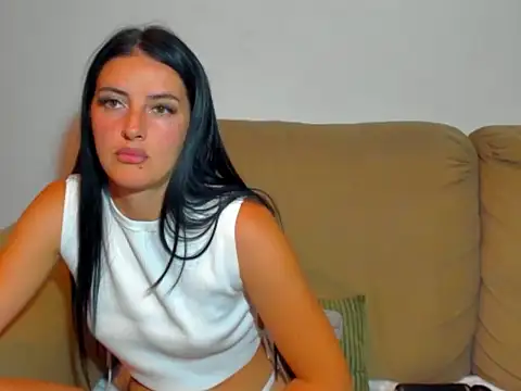 GlamourousKassy online show from 09-12-25, 06:07