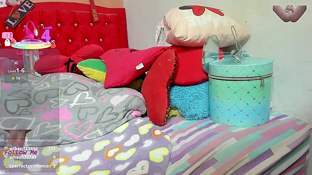 camile milf online show from 10-30-25, 04:48