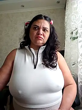 littleRikka online show from 10-12-25, 07:32