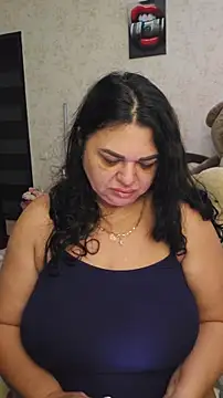 Snapshot of littleRikka chatting on 02-19-26, 06:10 littleRikka online show from 02-19-26, 06:10