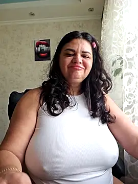 littleRikka online show from 10-13-25, 08:38