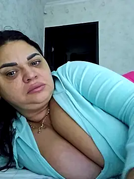 littleRikka online show from 12-17-25, 09:53