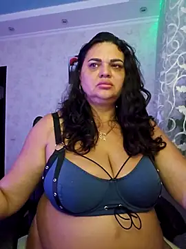 littleRikka online show from 11-04-25, 08:34