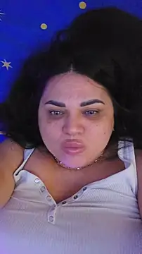 Snapshot of littleRikka chatting on 02-06-26, 09:44 littleRikka online show from 02-06-26, 09:44