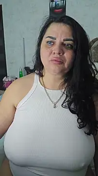 littleRikka online show from 03-12-26, 05:50