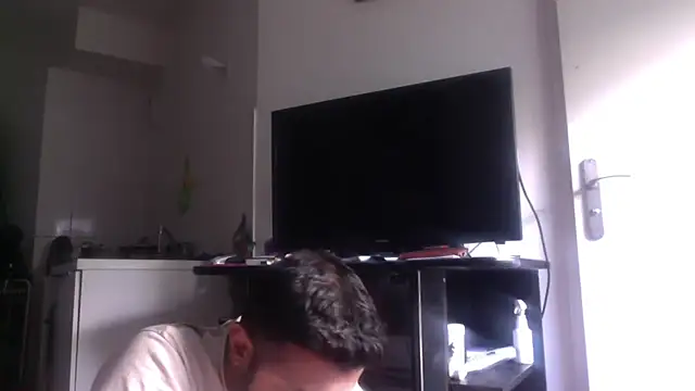 Snapshot of alchemist00 chatting on 09-27-25, 02:12 alchemist00 online show from 09-27-25, 02:12