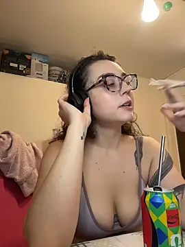 ladyturtle online show from 06-20-26, 07:41