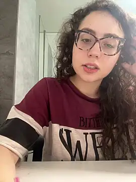 ladyturtle online show from 05-07-26, 11:35
