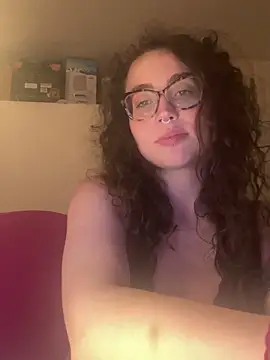 ladyturtle online show from 05-19-26, 11:12