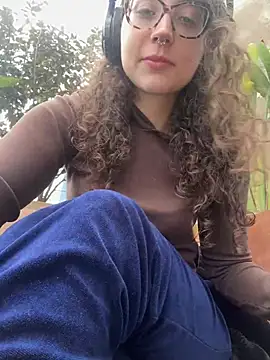 ladyturtle online show from 03-31-26, 01:35