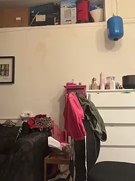 ladyturtle online show from 04-02-26, 08:37