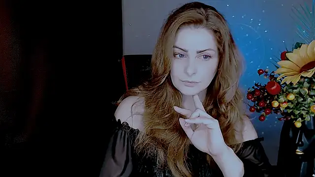 Snapshot of Eleonores chatting on 05-14-26, 05:04 Eleonores online show from 05-14-26, 05:04