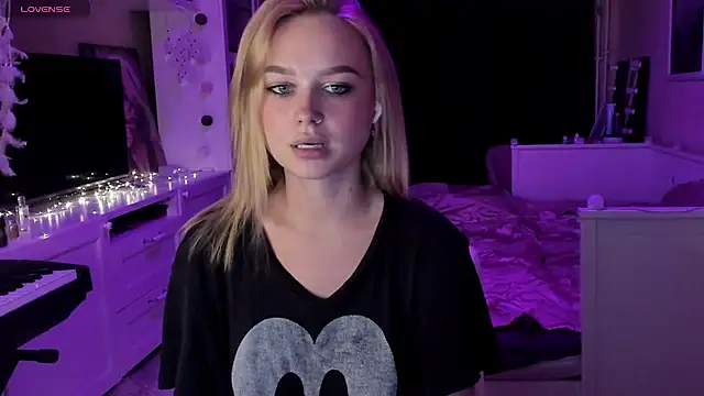 MaryDreaminess online show from 03-06-25, 06:48