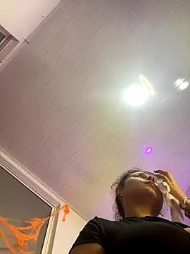 AbbyTaylorr online show from 10-31-25, 03:03