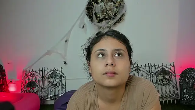 AbbyTaylorr online show from 10-13-25, 02:13