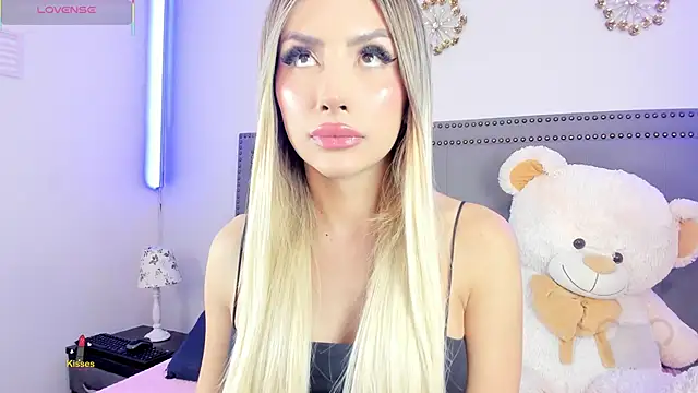 ale lovee online show from 04-17-26, 12:57