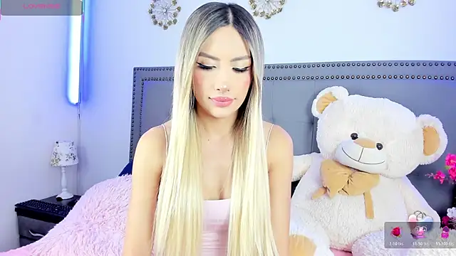 ale lovee online show from 04-22-26, 12:39