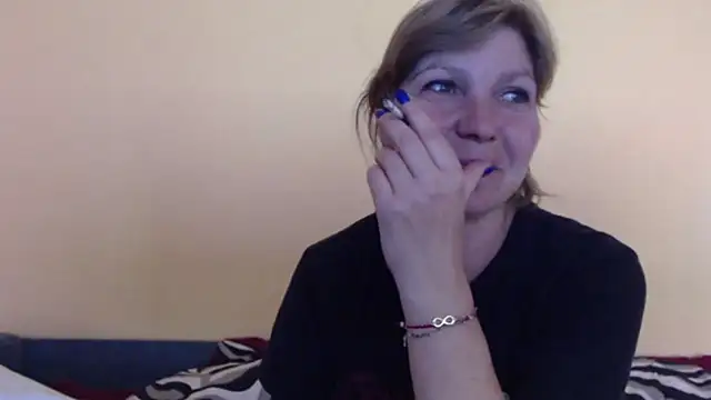 christine33 online show from 05-03-26, 01:58