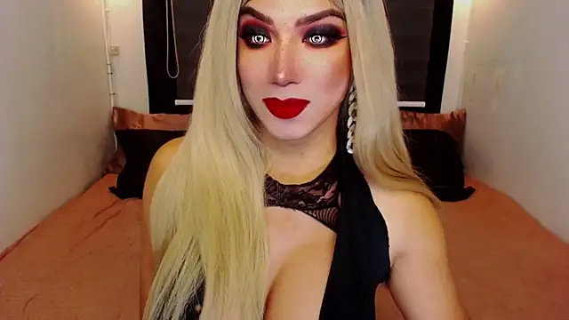 HugeCockDominantXxX online show from 11-13-25, 08:24