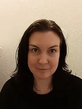 DesreRose online show from 06-04-26, 05:06