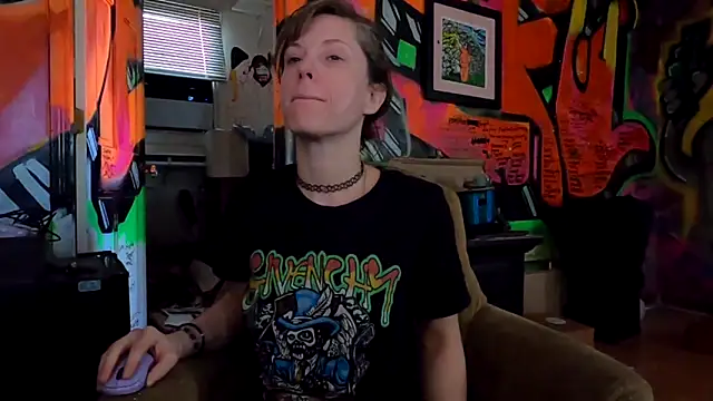TheDaisyChaos online show from 02-20-25, 05:09