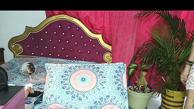 big boobsmature online show from 11-24-25, 10:10