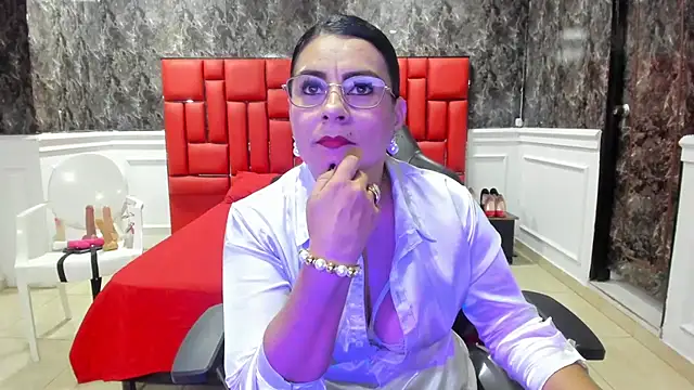 Imyourdirtymilf online show from 11-07-25, 07:40