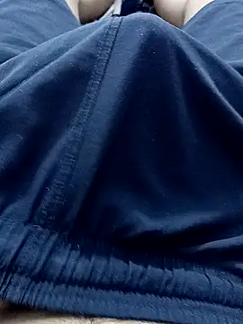 Babyucum4me online show from 12-17-25, 06:35