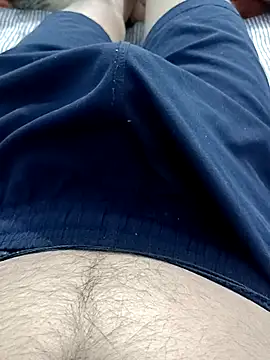Snapshot of Babyucum4me chatting on 02-17-25, 07:01 Babyucum4me online show from 02-17-25, 07:01