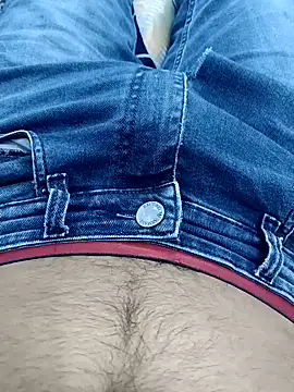 Snapshot of Babyucum4me chatting on 02-10-25, 05:30 Babyucum4me online show from 02-10-25, 05:30