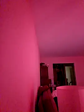 Snapshot of Perv10 chatting on 10-21-25, 03:50 Perv10 online show from 10-21-25, 03:50