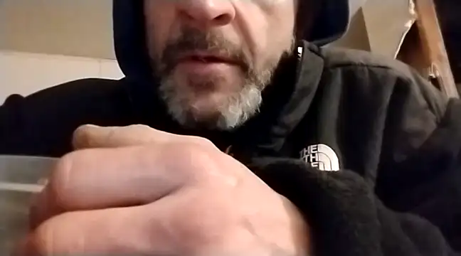 Snapshot of ThickDMatty@xh chatting on 03-07-25, 02:23 ThickDMattyxh online show from 03-07-25, 02:23