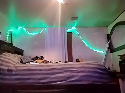 Snapshot of ThickDMatty@xh chatting on 02-04-25, 12:40 ThickDMattyxh online show from 02-04-25, 12:40