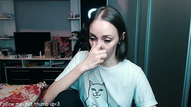 Natalimeowks online show from 12-31-24, 01:08