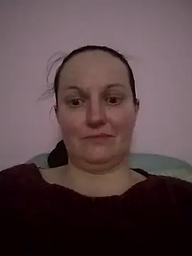BustyLadyAlma online show from 05-31-26, 06:09