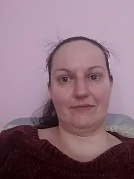 BustyLadyAlma online show from 05-03-26, 06:40