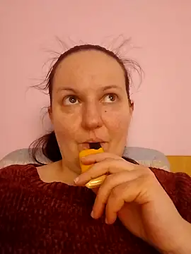 BustyLadyAlma online show from 03-29-26, 06:37