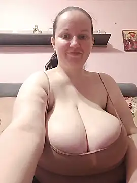 BustyLadyAlma online show from 05-22-26, 08:12
