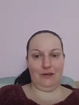 BustyLadyAlma online show from 06-07-26, 06:51