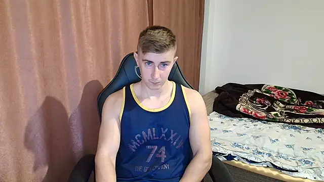 Todhorny9873 online show from 12-18-24, 08:42