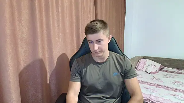 Todhorny9873 online show from 02-17-25, 05:25