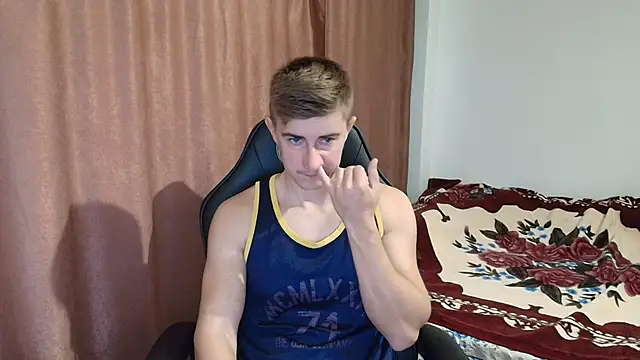 Todhorny9873 online show from 12-09-24, 08:11