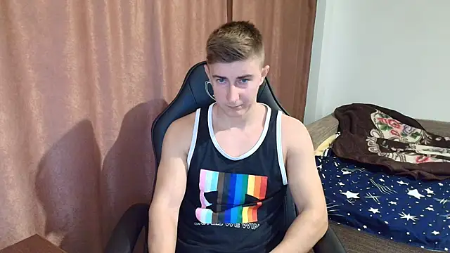 Todhorny9873 online show from 01-10-25, 04:44