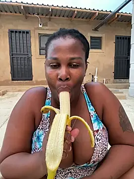 Sexycandyxxx online show from 03-04-26, 04:37